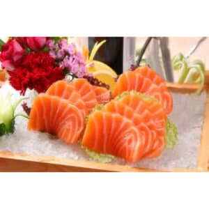 61. Sashimi saumon